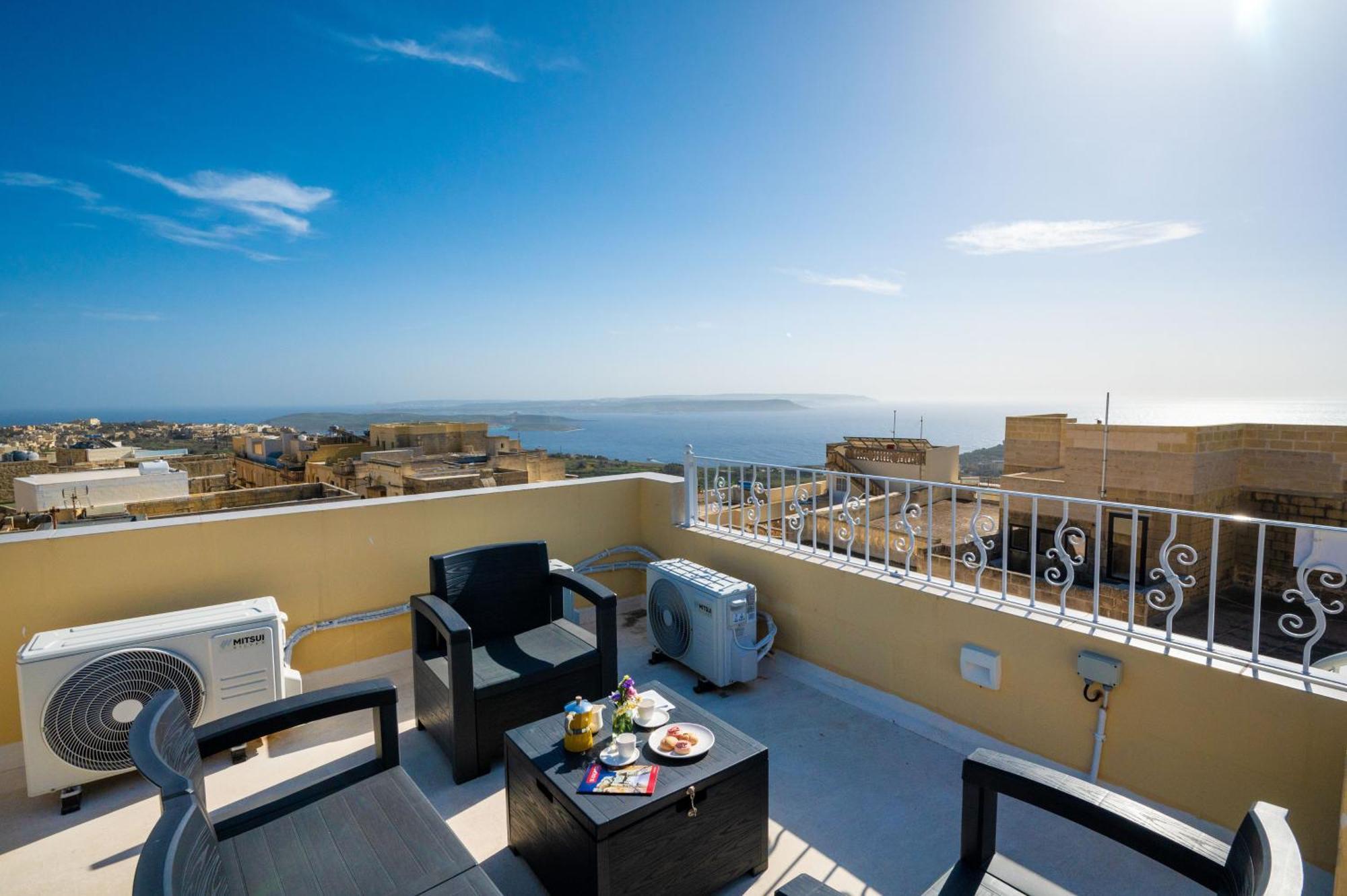 Ta' Dun Martin And Taz-Zija Bed And Breakfast Nadur Exterior photo